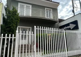 Foto 1 de Sala Comercial com 8 Quartos para alugar, 400m² em Goiabeiras, Cuiabá