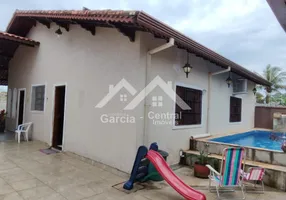 Foto 1 de Casa com 3 Quartos à venda, 157m² em Belmira Novaes, Peruíbe