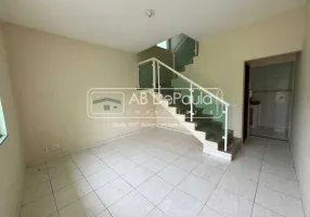 Foto 1 de Casa com 2 Quartos para alugar, 96m² em Magalhães Bastos, Rio de Janeiro