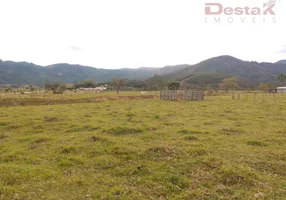 Foto 1 de Fazenda/Sítio à venda, 21510m² em Três Riachos, Biguaçu