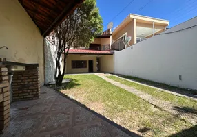 Foto 1 de Casa de Condomínio com 3 Quartos à venda, 222m² em Maraponga, Fortaleza