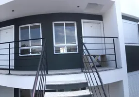Foto 1 de Apartamento com 2 Quartos à venda, 45m² em Niterói, Canoas