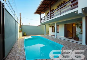 Foto 1 de Sobrado com 3 Quartos à venda, 120m² em Profipo, Joinville