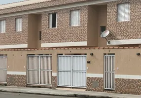 Foto 1 de Casa de Condomínio com 2 Quartos à venda, 60m² em Jardim Guassu, São Vicente