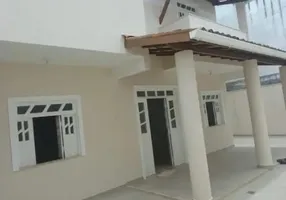 Foto 1 de Casa de Condomínio com 4 Quartos à venda, 195m² em Itapuã, Salvador