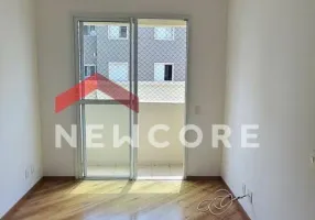 Foto 1 de Apartamento com 2 Quartos à venda, 51m² em Campestre, Santo André