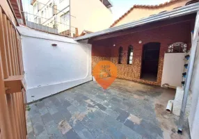 Foto 1 de Casa com 2 Quartos para alugar, 60m² em Sagrada Família, Belo Horizonte