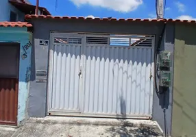 Foto 1 de Casa com 2 Quartos para alugar, 60m² em Realengo, Rio de Janeiro