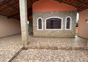 Foto 1 de Casa com 3 Quartos à venda, 340m² em Ana Dias, Peruíbe