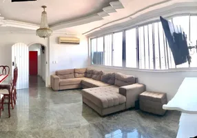 Foto 1 de Apartamento com 4 Quartos à venda, 150m² em Batista Campos, Belém