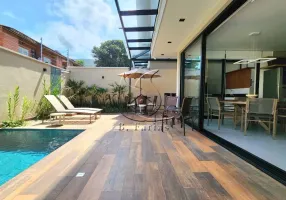 Foto 1 de Casa de Condomínio com 4 Quartos à venda, 220m² em Praia de Juquehy, São Sebastião