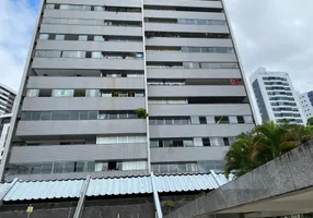 Foto 1 de Apartamento com 4 Quartos para alugar, 178m² em Tamarineira, Recife