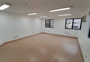 Foto 1 de Sala Comercial com 1 Quarto para alugar, 35m² em Santa Cecília, São Paulo