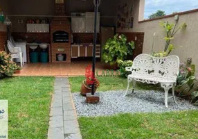 Foto 1 de Sobrado com 3 Quartos à venda, 150m² em Vila Sabatino, Guarulhos