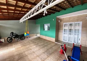 Foto 1 de Casa com 2 Quartos à venda, 205m² em Itaguá, Ubatuba