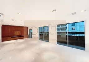 Foto 1 de Apartamento com 4 Quartos para alugar, 245m² em Vila Nova Conceição, São Paulo