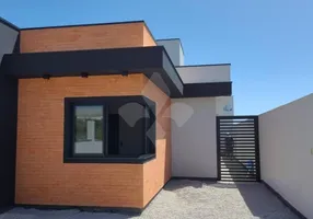 Foto 1 de Casa com 3 Quartos à venda, 100m² em Vila Nova, Imbituba