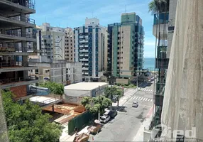 Foto 1 de Apartamento com 4 Quartos à venda, 156m² em Praia da Costa, Vila Velha