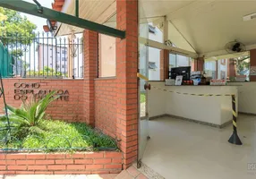 Foto 1 de Apartamento com 3 Quartos à venda, 75m² em Vila Nova, Porto Alegre