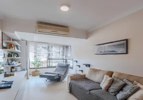 Foto 1 de Apartamento com 3 Quartos à venda, 83m² em Floresta, Porto Alegre