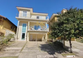 Foto 1 de Casa com 3 Quartos à venda, 250m² em Jardim Caiapia, Cotia