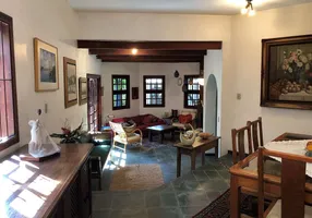 Foto 1 de Casa com 4 Quartos à venda, 532m² em Nova Fazendinha, Carapicuíba