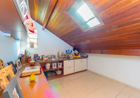 Foto 1 de Casa de Condomínio com 4 Quartos à venda, 135m² em Vila Aricanduva, São Paulo