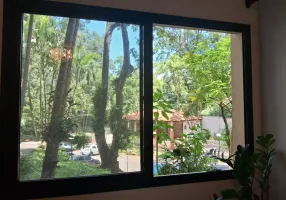 Foto 1 de Apartamento com 2 Quartos à venda, 59m² em Jardim Henriqueta, Taboão da Serra