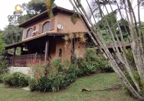 Foto 1 de Casa com 3 Quartos à venda, 195m² em Amparo, Nova Friburgo