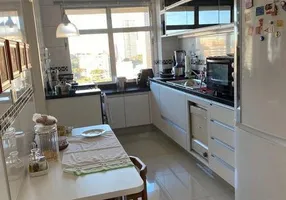 Foto 1 de Casa com 2 Quartos à venda, 112m² em Vila São Jorge, Barueri