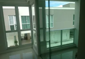 Foto 1 de Sobrado com 2 Quartos para venda ou aluguel, 92m² em Barra, Balneário Camboriú