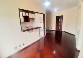 Foto 1 de Apartamento com 2 Quartos para alugar, 63m² em Estacio, Rio de Janeiro