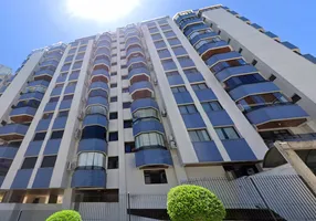 Foto 1 de Apartamento com 3 Quartos à venda, 135m² em Centro, Florianópolis
