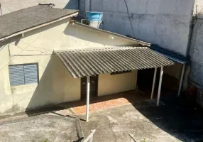 Foto 1 de Casa com 2 Quartos à venda, 125m² em Campo Grande, São Paulo