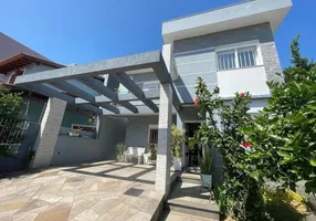 Foto 1 de Casa com 3 Quartos à venda, 151m² em Sarandi, Porto Alegre