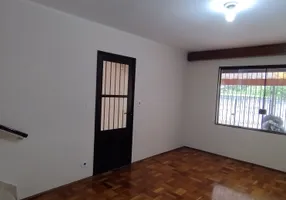 Foto 1 de Casa com 2 Quartos para alugar, 110m² em Jardim Rosa Maria, São Paulo