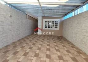 Foto 1 de Sobrado com 3 Quartos à venda, 120m² em Centro, Arujá