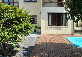 Foto 1 de Casa com 3 Quartos à venda, 140m² em Saco Grande, Florianópolis