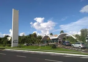 Foto 1 de Casa de Condomínio com 3 Quartos à venda, 245m² em Residencial Gaivota I, São José do Rio Preto