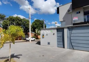 Foto 1 de Sobrado com 3 Quartos à venda, 135m² em Vila Bonsucesso, Senador Canedo