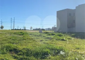 Foto 1 de Lote/Terreno à venda, 560m² em FAG, Cascavel