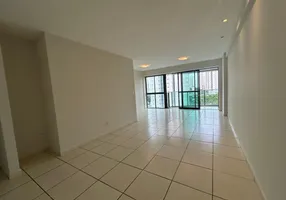 Foto 1 de Apartamento com 4 Quartos para venda ou aluguel, 136m² em Boa Viagem, Recife