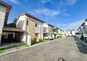 Foto 1 de Casa de Condomínio com 3 Quartos à venda, 125m² em Passaré, Fortaleza