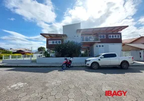 Foto 1 de Sala Comercial para alugar, 35m² em Carianos, Florianópolis