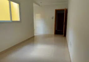 Foto 1 de Apartamento com 2 Quartos à venda, 43m² em Utinga, Santo André