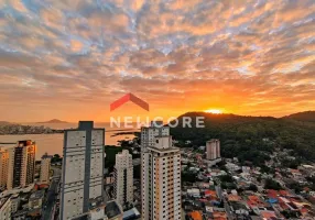 Foto 1 de Flat com 1 Quarto à venda, 50m² em Fazenda, Itajaí