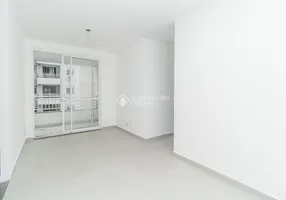 Foto 1 de Apartamento com 3 Quartos para alugar, 65m² em Farrapos, Porto Alegre