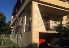 Foto 1 de Casa com 4 Quartos à venda, 294m² em Glória, Porto Alegre