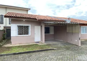 Foto 1 de Casa de Condomínio com 2 Quartos à venda, 64m² em Vila Campesi, Campo Largo