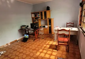 Foto 1 de Casa com 4 Quartos para alugar, 175m² em Parque Santa Madalena, São Paulo